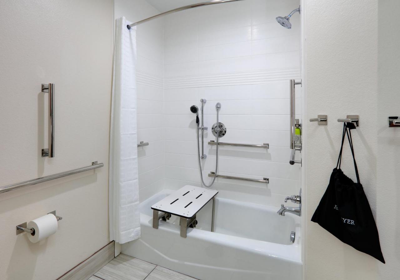 Candlewood Suites Dfw West - Hurst By Ihg Экстерьер фото